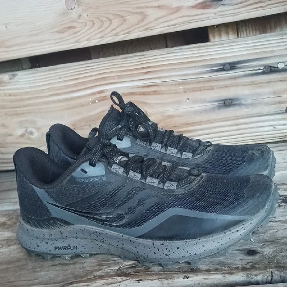 Men's Black Running Shoes - Picture 6 of 10